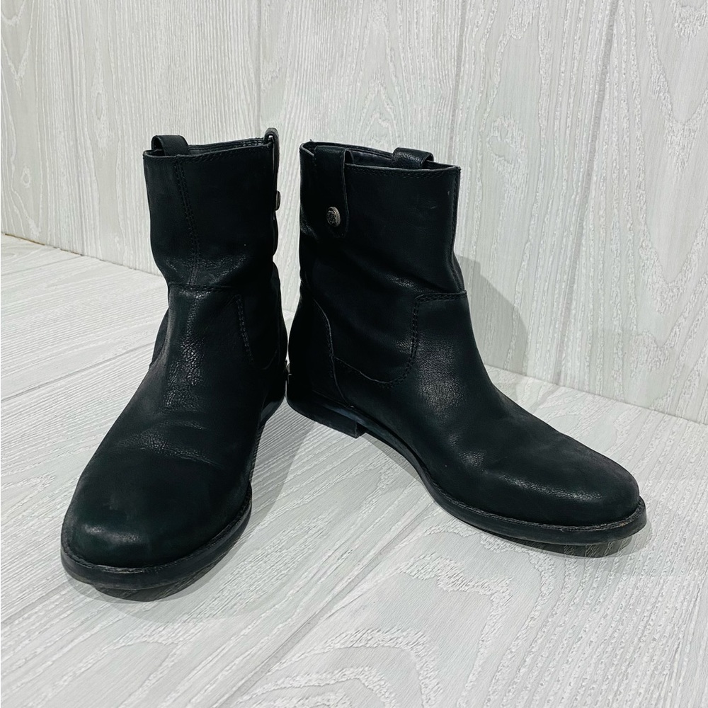 Arturo Chiang Blayzen Black Leather Booties Boots